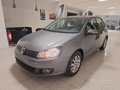 Usata VW Golf VII Comfortline 105 CV (77 kW) 2012 Grigio Berlina