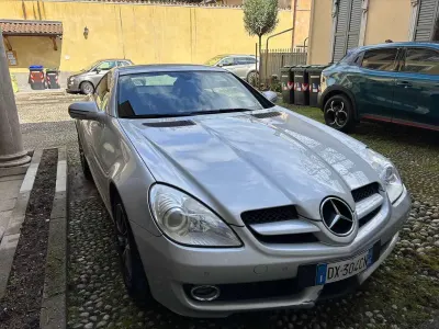 Usata Mercedes SLK200 184 CV (135 kW) 2008 Argento Cabrio
