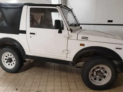 Begagnad Suzuki Samurai 64 HK (47 kW) 1988 Vit SUV