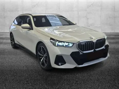 Usata BMW 520 M Sport 197 CV (144 kW) 2025 Bianco Station wagon