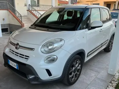 Usata Fiat 500L Trekking 85 CV (62 kW) 2015 Bianco Monovolume
