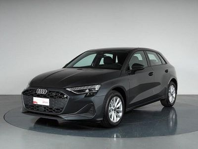 Nuova Audi A3 Business 150 CV (110 kW) 2025 Grigio manhattan metallizzato Berlina