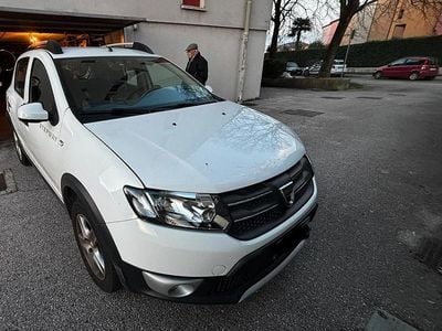 Usata Dacia Sandero Stepway 90 CV (66 kW) 2016 Bianco Berlina