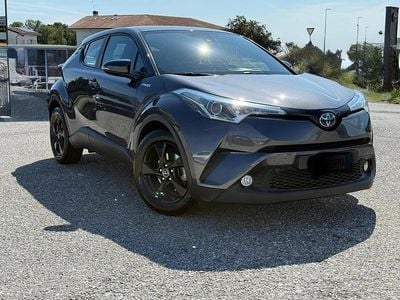 Usata Toyota C-HR Active 98 CV (72 kW) 2019 Grigio SUV