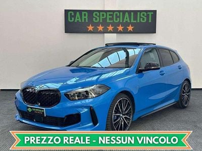 Begagnad BMW M135 Comfort Edition 306 HK (225 kW) 2023 Blå Halvkombi