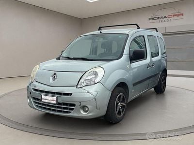 Usata Renault Kangoo Dynamique 106 CV (77 kW) 2008 Grigio Monovolume
