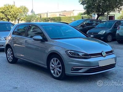 Używany VW Golf VII 2018 Szary Sedan/Limuzyna
