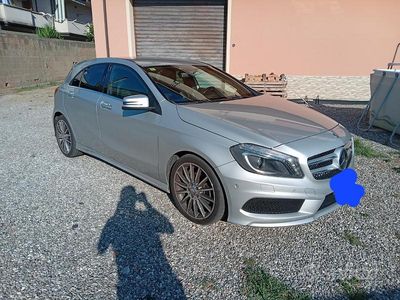 Usata Mercedes A180 AMG 109 CV (80 kW) 2015 Grigio Berlina