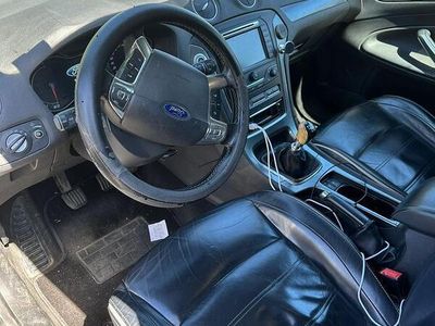 Usata Ford Mondeo 163 CV (119 kW) 2011 Bianco Station wagon