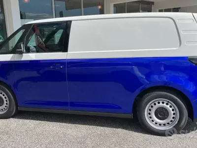 Usata VW ID. Buzz 88 kW (121 CV) 2025 Bianco Monovolume