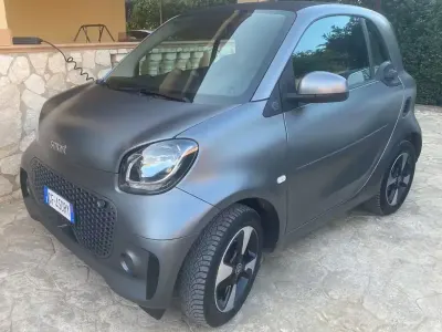 Usata Smart ForTwo Electric Drive Passion 41 kW (56 CV) 2021 Grigio Berlina