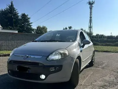 Usata Fiat Punto Evo S 105 CV (77 kW) 2010 Utilitaria