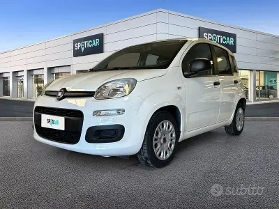 Usado Fiat Panda S 70 CV (51 kW) 2021 Blanco Utilitario