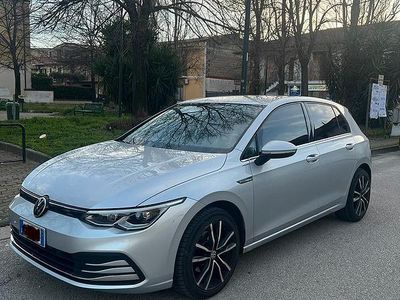 Usata VW Golf VII Style 131 CV (96 kW) 2019 Grigio Berlina