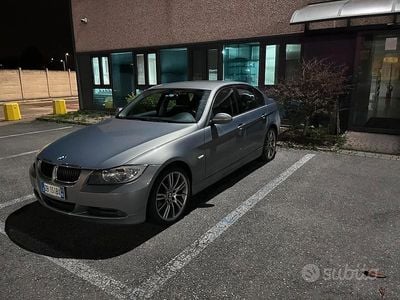 Usata BMW 320 163 CV (119 kW) 2006 Grigio Berlina
