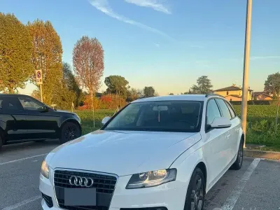 Usata Audi A4 143 CV (105 kW) 2010 Bianco Station wagon