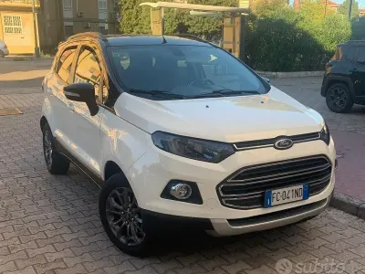 Usata Ford Ecosport Titanium 95 CV (69 kW) 2016 Bianco SUV