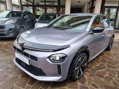 Usata Lancia Ypsilon 101 CV (74 kW) 2025 Argento Utilitaria