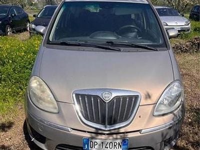 Usata Lancia Musa 77 CV (56 kW) 2009 Beige Monovolume