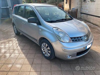 Usata Nissan Note 86 CV (63 kW) 2008 Grigio Utilitaria