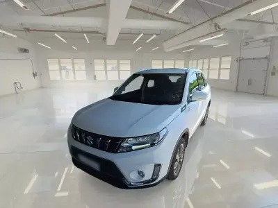 Usata Suzuki Vitara 101 CV (74 kW) 2023 SUV
