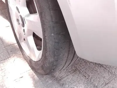 Usata Ford Fiesta 58 CV (42 kW) 2007 Grigio Utilitaria