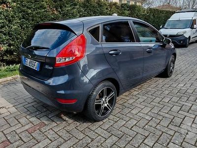Usata Ford Fiesta 2012 Grigio Utilitaria