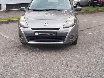 Usata Renault Clio IV Dynamique 75 CV (55 kW) 2012 Grigio Berlina