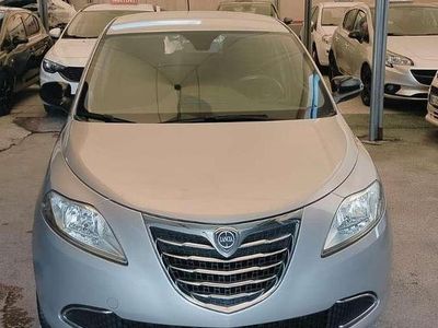 Usata Lancia Ypsilon Gold 69 CV (50 kW) 2015 Other Utilitaria