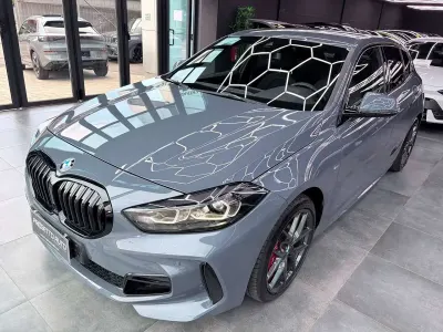 Usata BMW 120 M Sport 177 CV (130 kW) 2023 Grigio Berlina