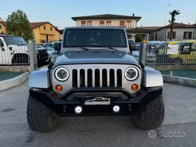 Usata Jeep Wrangler 284 CV (208 kW) 2013 Grigio SUV
