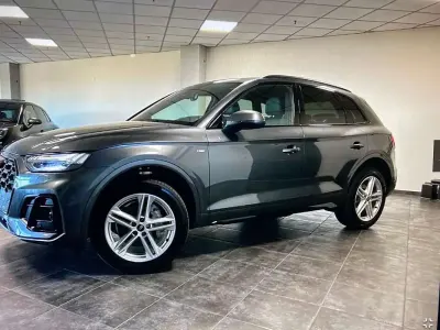 Usata Audi Q5 S-Line 204 CV (150 kW) 2024 Grigio SUV