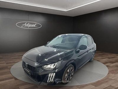 Usata Peugeot 208 Allure 101 CV (74 kW) 2025 Nero Utilitaria