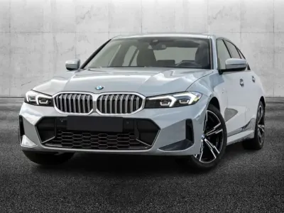 Begagnad BMW 320 M Sport 184 HK (135 kW) 2025 Grå Sedan