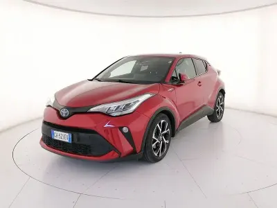 Usata Toyota C-HR Trend 122 CV (89 kW) 2021 Rosso SUV