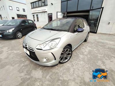 Usata Citroën DS3 Sport Chic 156 CV (114 kW) 2014 Argento Berlina