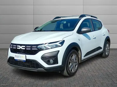 Usata Dacia Sandero Comfort 101 CV (74 kW) 2023 Other Utilitaria