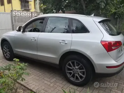 Usata Audi Q5 170 CV (125 kW) 2008 Grigio SUV