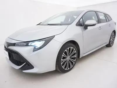 Usata Toyota Corolla Hybrid Business Edition 184 CV (135 kW) 2022 Argento Berlina