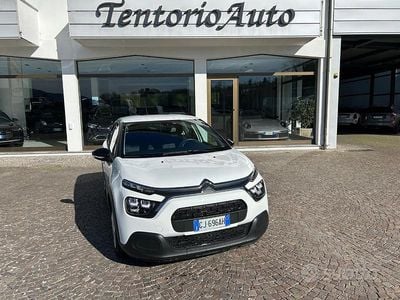 Usata Citroën C3 Feel 102 CV (75 kW) 2022 Bianco pastello Utilitaria