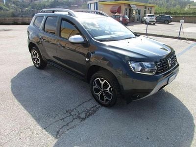 Usata Dacia Duster Prestige 101 CV (74 kW) 2020 Grigio SUV