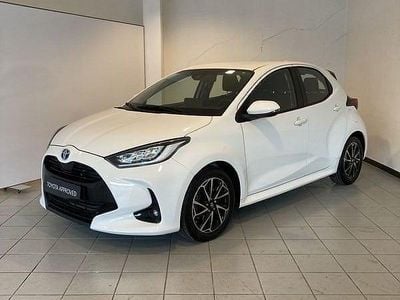 Second-hand Toyota Yaris Hybrid Trend 115 CP (84 kW) 2022 Alb Berlinǎ