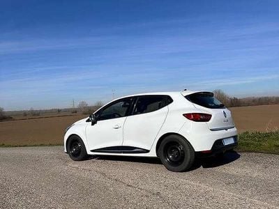 Usata Renault Clio IV 75 CV (55 kW) 2016 Bianco Berlina