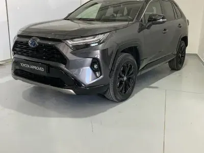 Usata Toyota RAV4 Hybrid Style 218 CV (160 kW) 2022 Grigio SUV