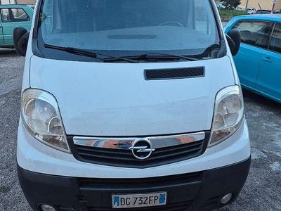 Usata Opel Vivaro 2009 Monovolume