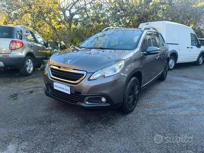 Usata Peugeot 2008 Active 68 CV (50 kW) 2014 Marrone SUV