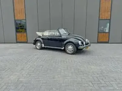 Usado VW Käfer 50 HP (36 kW) 1978 Preto Cabrios