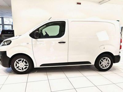 Usata Opel Vivaro Enjoy 102 CV (75 kW) 2021 Bianco Monovolume