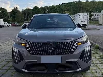 Usata Peugeot 2008 GT-line 131 CV (96 kW) 2023 Grigio SUV