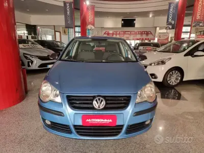 Usata VW Polo Comfortline 60 CV (44 kW) 2008 Blu Utilitaria